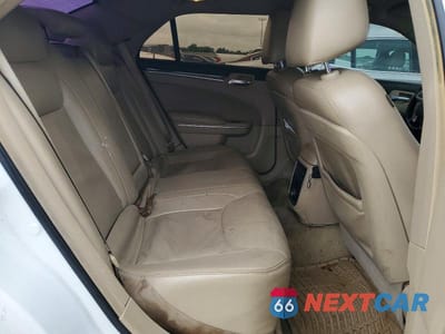 Zdjęcie 10 z 12 samochodu: 2012 CHRYSLER 300 LIMITED VIN:2C3CCACG7CH182125 - miniatura