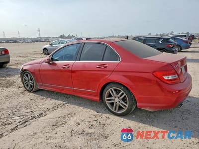 Drugie zdjęcie samochodu z przodu: 2014 MERCEDES-BENZ C 250 VIN:WDDGF4HBXEA938170 - miniatura