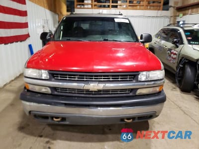 Piąte zdjęcie samochodu w środku: 2000 CHEVROLET SILVERADO K1500 VIN:1GCEK19V3YE380230 - miniatura