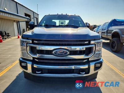 Piąte zdjęcie samochodu w środku: 2022 FORD F350 SUPER DUTY VIN:1FT8W3BN1NEC43189 - miniatura