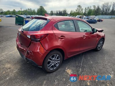Trzecie zdjęcie samochodu z tyłu: 2020 TOYOTA YARIS HATCHBACK LE VIN:3MYDLBJV3LY704073 - miniatura