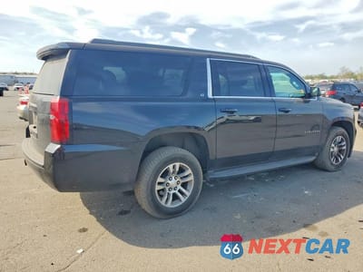 Trzecie zdjęcie samochodu z tyłu: 2020 CHEVROLET SUBURBAN K1500 LT VIN:1GNSKHKC0LR115388 - miniatura