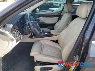 Zdjęcie 7 z 13 samochodu: 2016 BMW X5 XDR40E VIN:5UXKT0C53G0S77063 - miniatura