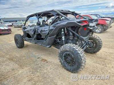 Trzecie zdjęcie samochodu z tyłu: 2025 CAN-AM MAVERICK X3 UTILITY VEHICLE VIN:3JBVNAV46SE000364 - miniatura