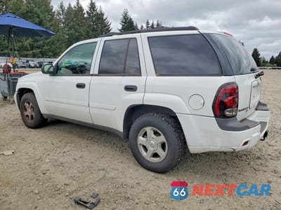 Drugie zdjęcie samochodu z przodu: 2006 CHEVROLET TRAILBLAZER LS VIN:1GNDT13S262173972 - miniatura