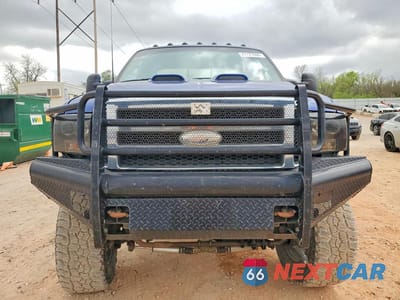 Piąte zdjęcie samochodu w środku: 1999 FORD F350 SRW SUPER DUTY VIN:1FTSX31F7XEB21050 - miniatura