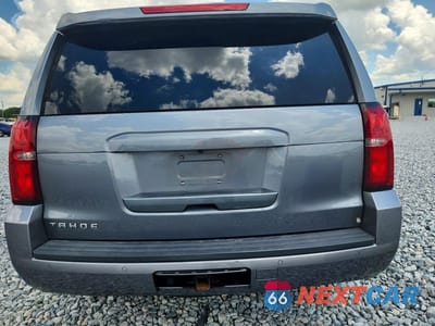 Zdjęcie 6 z 13 samochodu: 2018 CHEVROLET TAHOE C1500 LT VIN:1GNSCBKC3JR399493 - miniatura