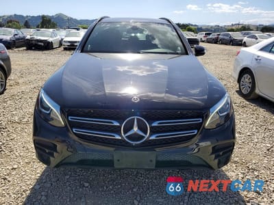 Piąte zdjęcie samochodu w środku: 2019 MERCEDES-BENZ GLC 300 4MATIC VIN:WDC0G4KB9KF659979 - miniatura