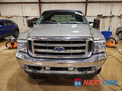 Piąte zdjęcie samochodu w środku: 2002 FORD F250 SUPER DUTY VIN:1FTNW21S62EC70680 - miniatura