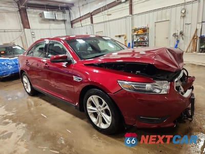 Czwarte zdjęcie samochodu z boku: 2015 FORD TAURUS SEL VIN:1FAHP2E8XFG208661 - miniatura