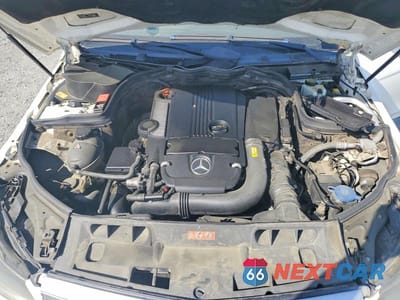 Zdjęcie 11 z 11 samochodu: 2013 MERCEDES-BENZ C 250 VIN:WDDGF4HB2DR272437 - miniatura