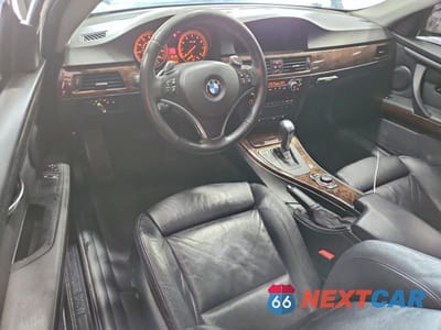 Zdjęcie 8 z 12 samochodu: 2009 BMW 335 XI VIN:WBAWC73519E068886 - miniatura