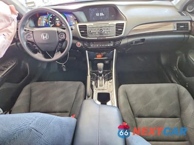 Zdjęcie 8 z 12 samochodu: 2017 HONDA ACCORD HYBRID VIN:JHMCR6F38HC014700 - miniatura