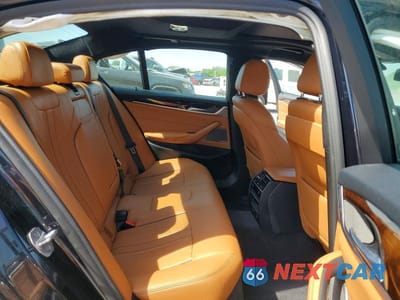 Zdjęcie 10 z 12 samochodu: 2019 BMW 530 XI VIN:WBAJA7C59KWW18853 - miniatura