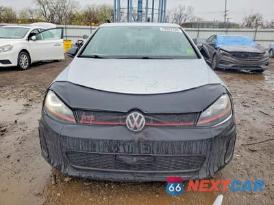 Piąte zdjęcie samochodu w środku: 2017 VOLKSWAGEN GTI S VIN:3VW447AU0HM062441 - miniatura