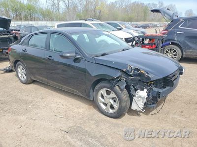 Czwarte zdjęcie samochodu z boku: 2023 HYUNDAI ELANTRA SE VIN:KMHLL4AG8PU547331 - miniatura