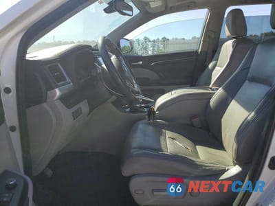 Zdjęcie 7 z 13 samochodu: 2014 TOYOTA HIGHLANDER LIMITED PLATINUM VIN:5TDDKRFH1ES069880 - miniatura