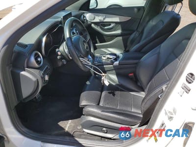Zdjęcie 7 z 13 samochodu: 2015 MERCEDES-BENZ C 300 4MATIC VIN:55SWF4KB9FU074671 - miniatura