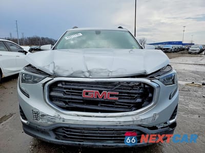 Piąte zdjęcie samochodu w środku: 2018 GMC TERRAIN SLE VIN:3GKALMEV0JL174201 - miniatura