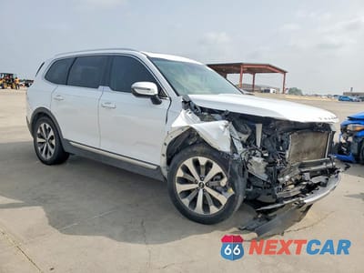 Czwarte zdjęcie samochodu z boku: 2021 KIA TELLURIDE EX VIN:5XYP3DHC0MG099379 - miniatura