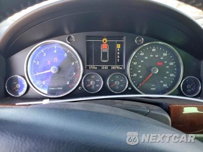 Zdjęcie 9 z 12 samochodu: 2006 VOLKSWAGEN TOUAREG 4.2 VIN:WVGZM77L16D054733 - miniatura