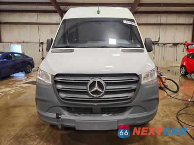 Piąte zdjęcie samochodu w środku: 2024 MERCEDES-BENZ SPRINTER 2500 VIN:W1Y4KDHYXRP727093 - miniatura