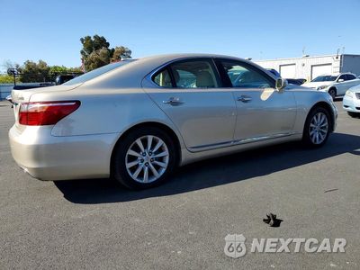 Trzecie zdjęcie samochodu z tyłu: 2010 LEXUS LS 460 VIN:JTHBL1EF3A5098155 - miniatura