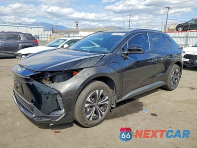 2025 TOYOTA BZ4X XLE JTMAAAAA1SA056038 - główne zdjęcie licytacji z USA - miniatura