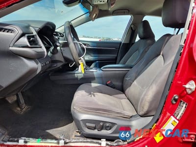 Zdjęcie 7 z 12 samochodu: 2020 TOYOTA CAMRY LE VIN:4T1C31AK0LU521495 - miniatura