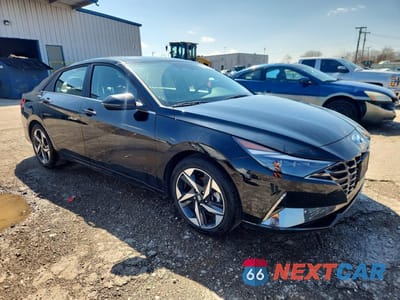 Czwarte zdjęcie samochodu z boku: 2023 HYUNDAI ELANTRA HYBRID LIMITED VIN:KMHLN4AJ6PU052342 - miniatura