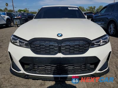 Piąte zdjęcie samochodu w środku: 2023 BMW M340I VIN:3MW49FS07P8C98017 - miniatura
