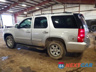 Drugie zdjęcie samochodu z przodu: 2013 GMC YUKON SLE VIN:1GKS2AE07DR125620 - miniatura