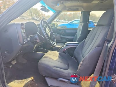 Zdjęcie 7 z 12 samochodu: 2003 CHEVROLET S TRUCK S10 VIN:1GCDT13X53K111966 - miniatura