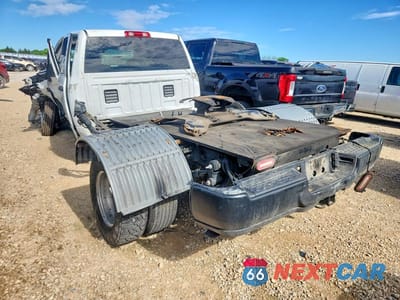 Drugie zdjęcie samochodu z przodu: 2024 RAM 3500 TRADESMAN VIN:3C63RRGL9RG358821 - miniatura