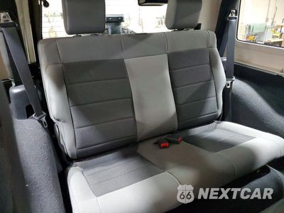 Zdjęcie 11 z 14 samochodu: 2008 JEEP WRANGLER X VIN:1J4FA24138L516220 - miniatura