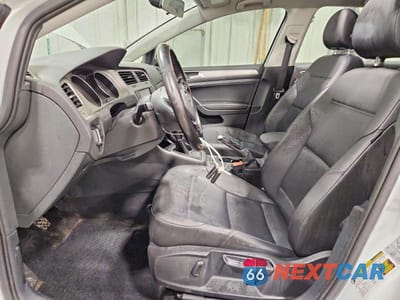 Zdjęcie 7 z 12 samochodu: 2017 VOLKSWAGEN GOLF S VIN:3VW117AU0HM061429 - miniatura