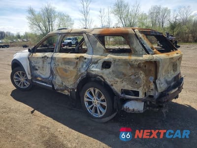 Trzecie zdjęcie samochodu z tyłu: 2020 FORD EXPLORER LIMITED VIN:1FMSK8FH5LGD18945 - miniatura