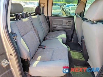 Zdjęcie 10 z 13 samochodu: 2010 DODGE DAKOTA SXT VIN:1D7CE3GK5AS172141 - miniatura