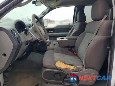 Zdjęcie 7 z 12 samochodu: 2004 FORD F150 VIN:1FTRX12W84NA98052 - miniatura