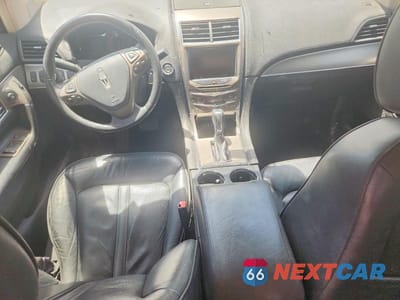 Zdjęcie 8 z 13 samochodu: 2014 LINCOLN MKX VIN:2LMDJ6JK1EBL00377 - miniatura