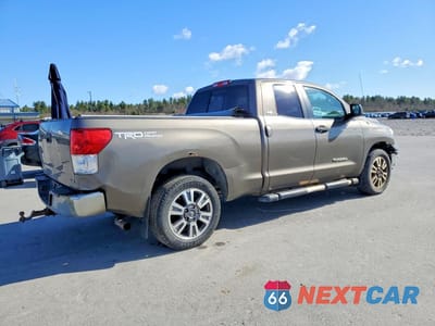 Trzecie zdjęcie samochodu z tyłu: 2010 TOYOTA TUNDRA DOUBLE CAB SR5 VIN:5TFUM5F19AX015320 - miniatura