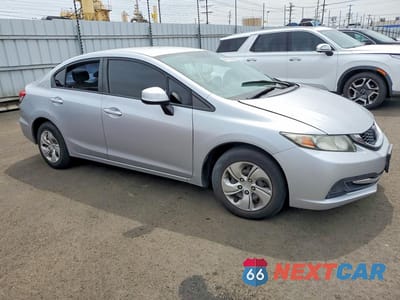 Czwarte zdjęcie samochodu z boku: 2013 HONDA CIVIC LX VIN:2HGFB2F50DH528952 - miniatura