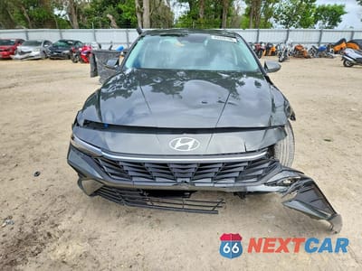 Piąte zdjęcie samochodu w środku: 2025 HYUNDAI ELANTRA SE VIN:KMHLL4DG3SU966160 - miniatura