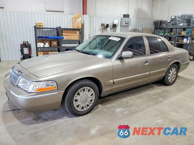 2005 MERCURY GRAND MARQUIS GS 2MEFM74W75X620633 - główne zdjęcie licytacji z USA - miniatura
