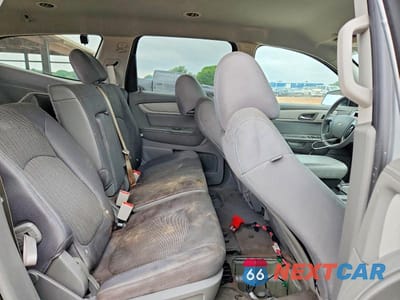 Zdjęcie 11 z 14 samochodu: 2016 CHEVROLET TRAVERSE LS VIN:1GNKRFED2GJ321384 - miniatura