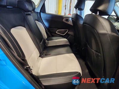 Zdjęcie 10 z 12 samochodu: 2023 KIA SOUL GT LINE VIN:KNDJ53AU5P7191618 - miniatura