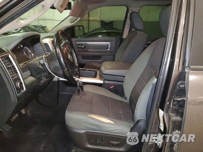 Zdjęcie 7 z 12 samochodu: 2018 RAM 1500 SLT VIN:3C6RR7LT0JG195775 - miniatura