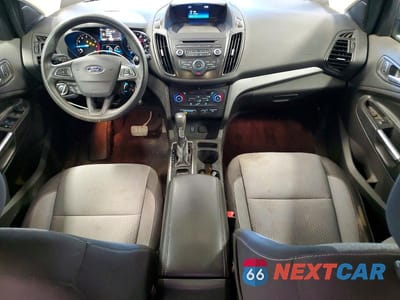 Zdjęcie 8 z 13 samochodu: 2017 FORD ESCAPE SE VIN:1FMCU9GD6HUC26042 - miniatura