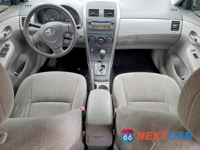 Zdjęcie 8 z 12 samochodu: 2009 TOYOTA COROLLA LE VIN:JTDBL40E299025400 - miniatura