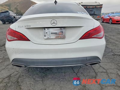Zdjęcie 6 z 12 samochodu: 2019 MERCEDES-BENZ CLA 250 VIN:WDDSJ4EB1KN724136 - miniatura
